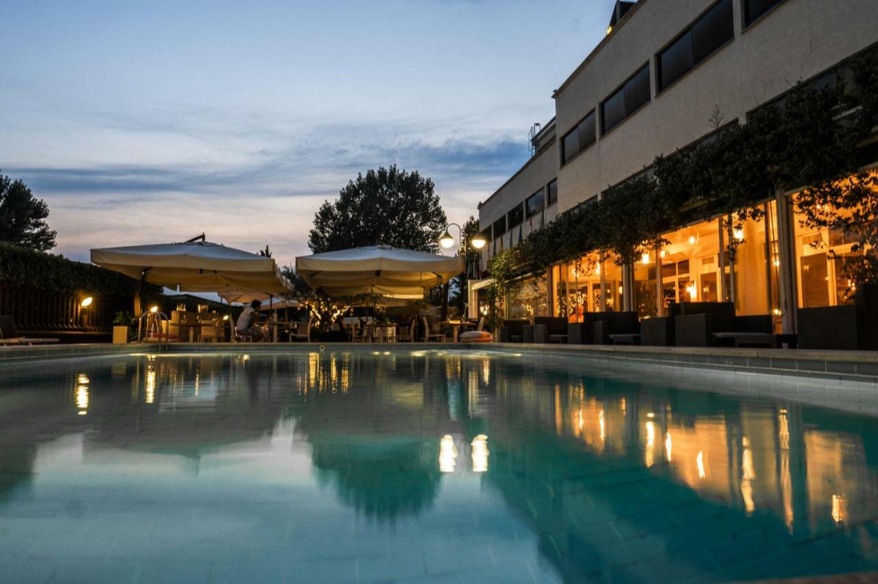 Hotel Cristallo Relais, Sure Hotel Collection By Best Western Tivoli Exteriör bild