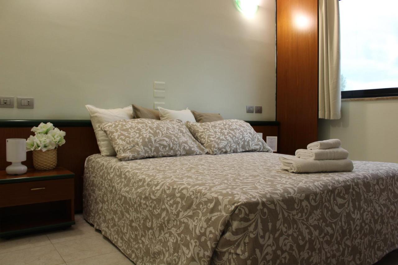Hotel Cristallo Relais, Sure Hotel Collection By Best Western Tivoli Exteriör bild