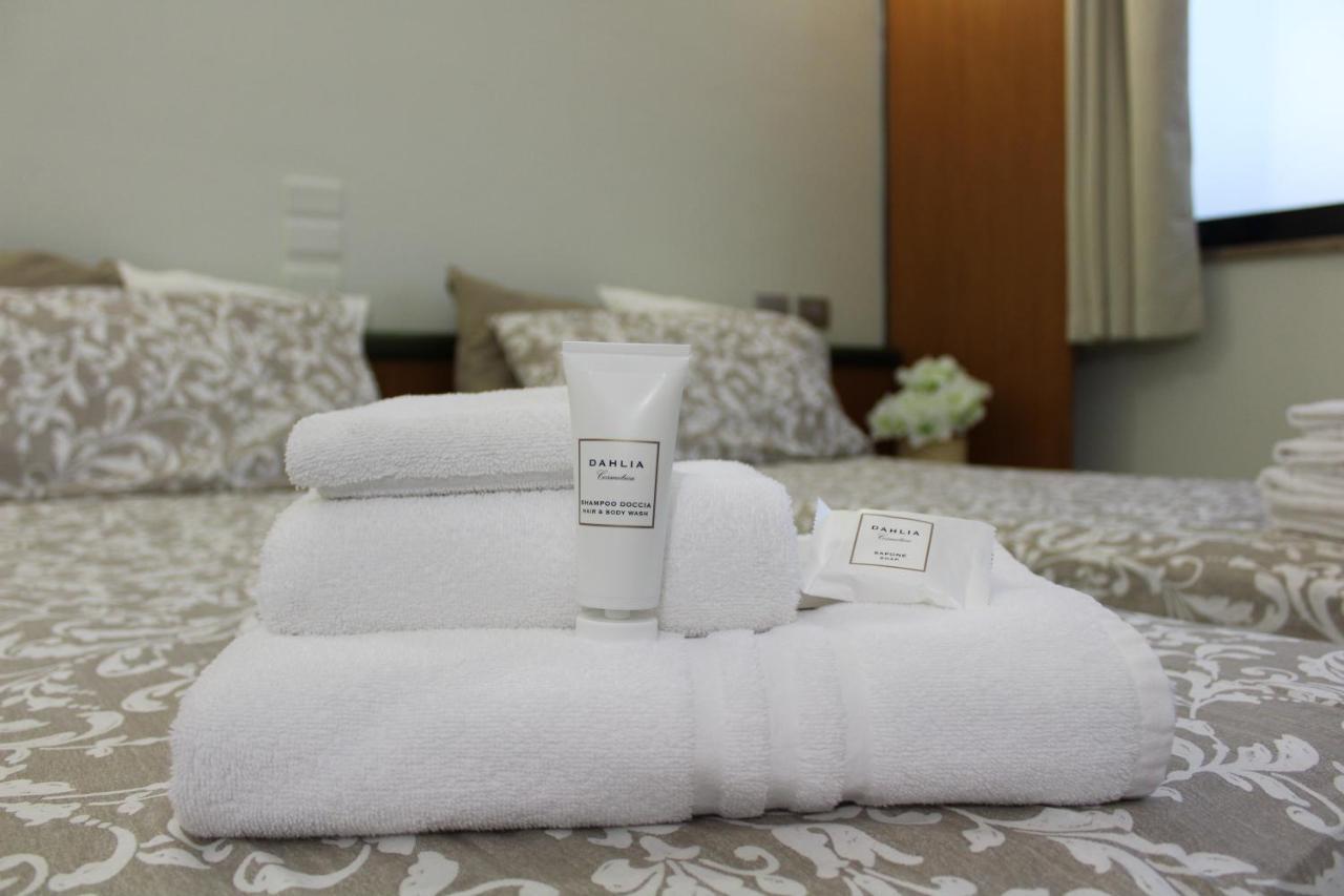 Hotel Cristallo Relais, Sure Hotel Collection By Best Western Tivoli Exteriör bild